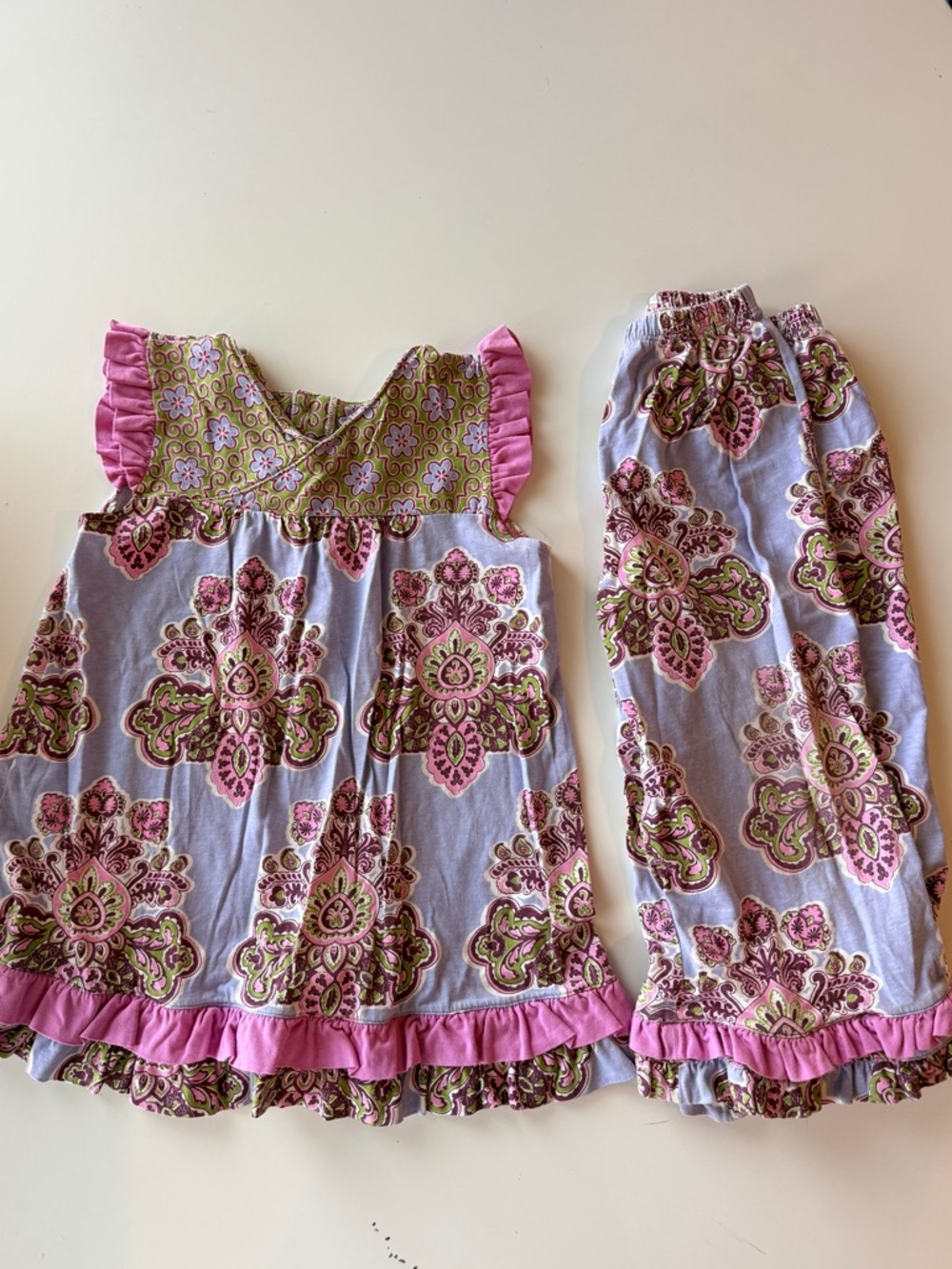 Flit & Flitter Boutique 2 piece set - 6X